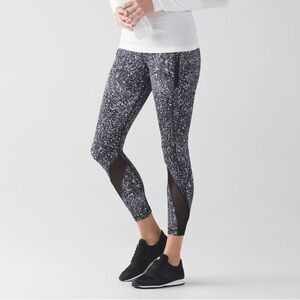 Lululemon Inspire Tight II Splatter White Black Size 2